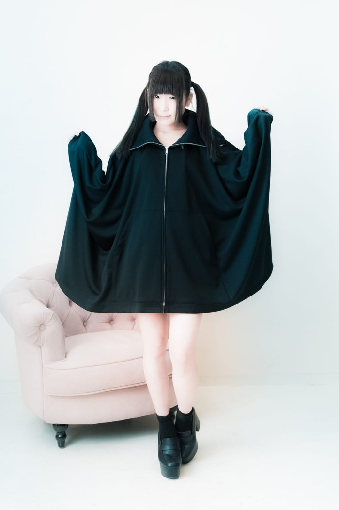 Marche Hoodie
